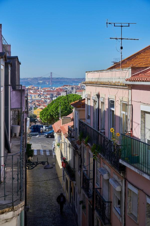Aesthetic Riverview Apartment In Historical Lisboa Dış mekan fotoğraf